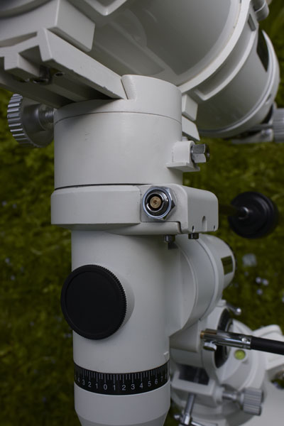 Ахроматический рефрактор Bresser Messier AR-127S